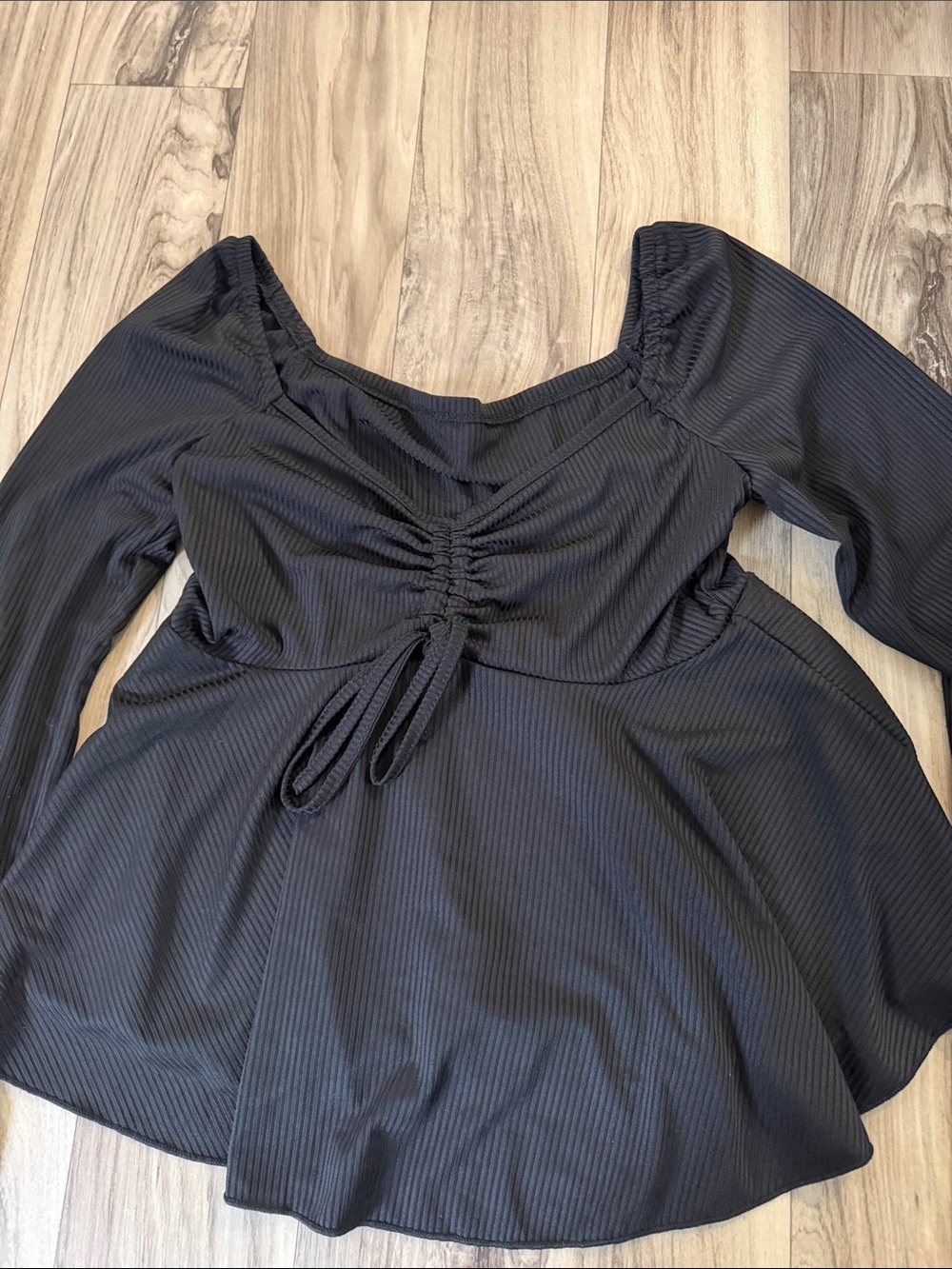 SHEIN Black Ribbed Ruched Long Sleeve Tunic Top